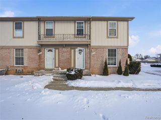 35213 Taffy Drive, Sterling Heights, MI 48312