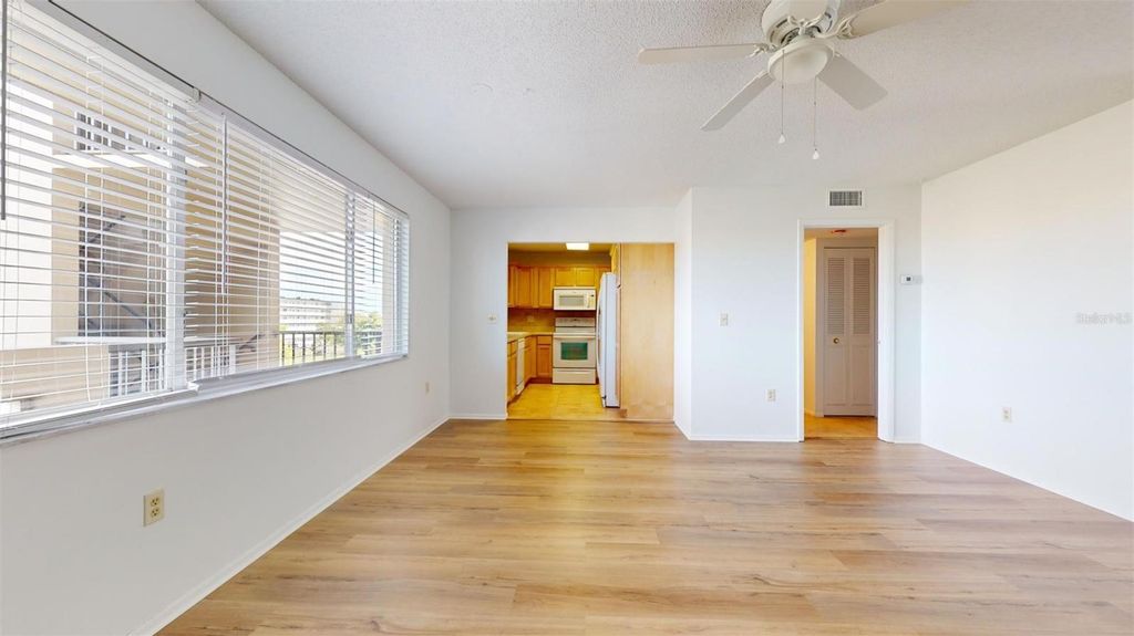 Image 7 of property listing at 4460 IRONWOOD CIRCLE 407A, Bradenton, FL 34209
