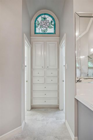 6010 Maple Knob Court, Kingwood, TX 77345