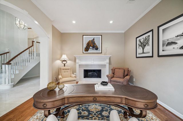 6010 Maple Knob Court, Kingwood, TX 77345