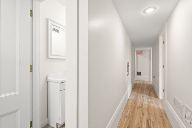 742 Massachusetts Ave 1B, Arlington, MA 02476