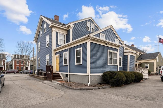 742 Massachusetts Ave 1B, Arlington, MA 02476