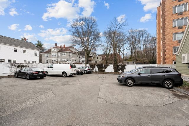 742 Massachusetts Ave 1B, Arlington, MA 02476
