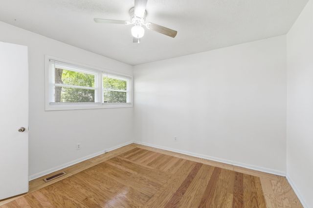 101 Circle Dr, Smyrna, TN 37167