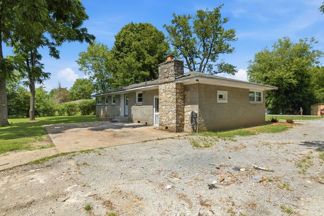 101 Circle Dr, Smyrna, TN 37167