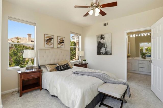 154 Paseo Court, Mountain View, CA 94043