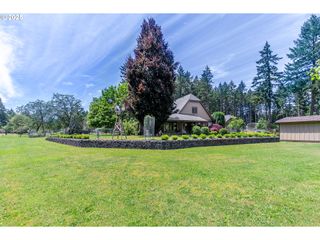 89120 UMANSKI Ln, Veneta, OR 97487