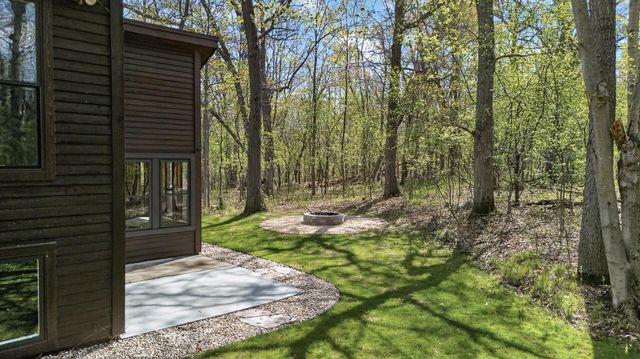 19925 Brentwood Lane NW, Elk River, MN 55330