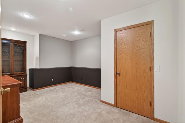 19925 Brentwood Lane NW, Elk River, MN 55330