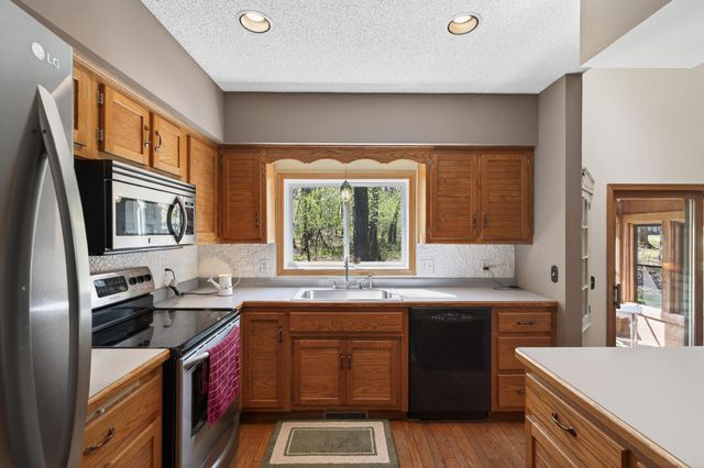 19925 Brentwood Lane NW, Elk River, MN 55330