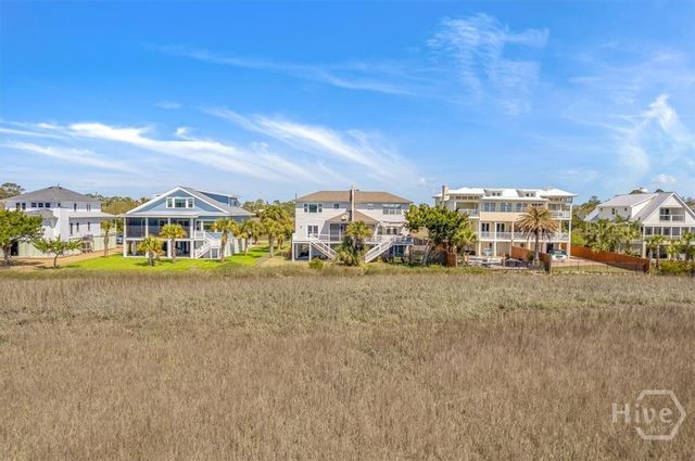 607 6th Street B, Tybee Island, GA 31328