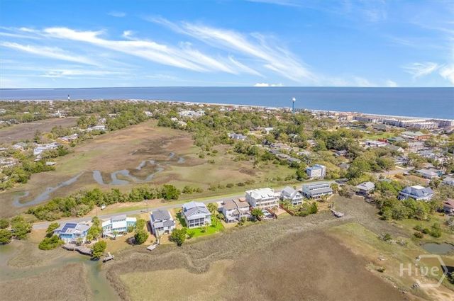 607 6th Street B, Tybee Island, GA 31328