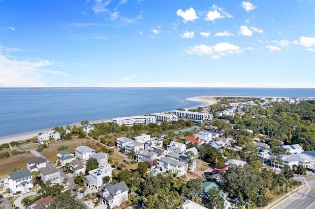 607 6th Street B, Tybee Island, GA 31328