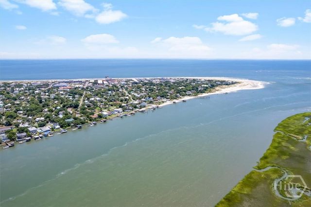 607 6th Street B, Tybee Island, GA 31328