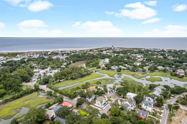 607 6th Street B, Tybee Island, GA 31328