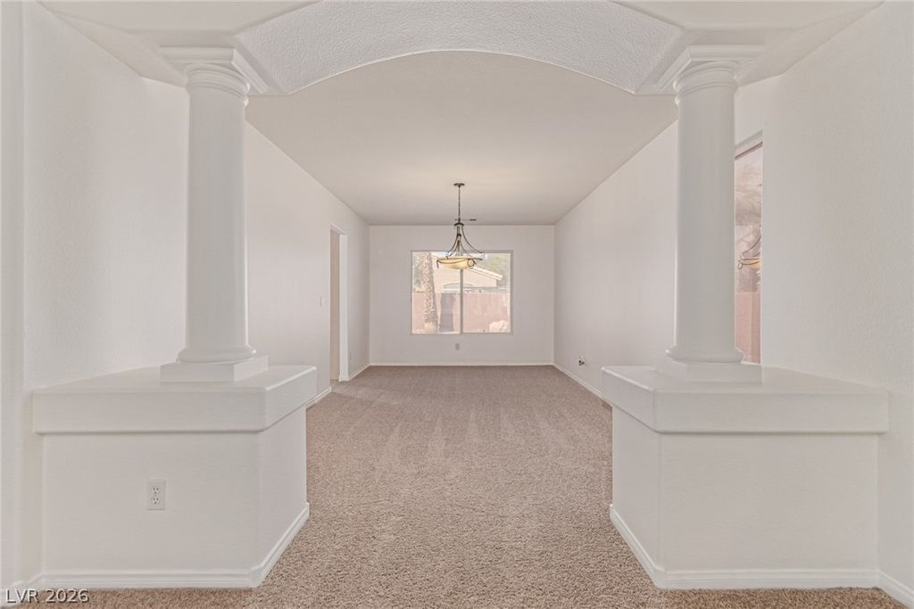 Image 15 of property listing at 1066 Aspen Valley Avenue, Las Vegas, NV 89123