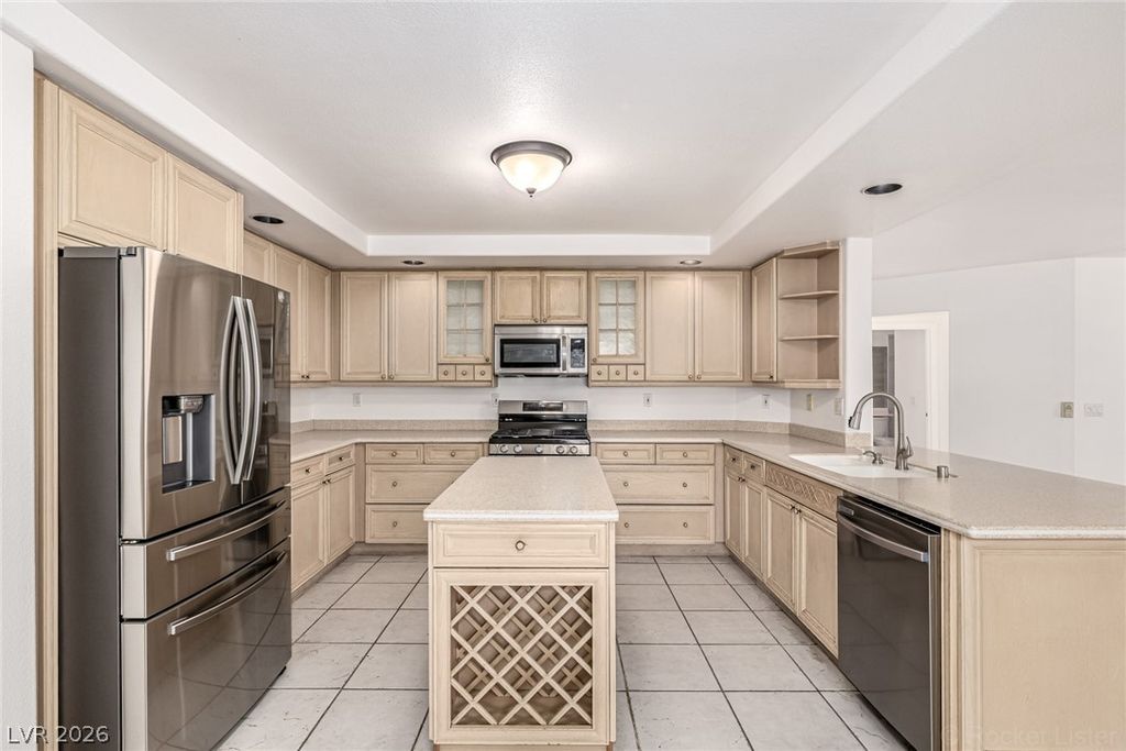 Image 20 of property listing at 1066 Aspen Valley Avenue, Las Vegas, NV 89123