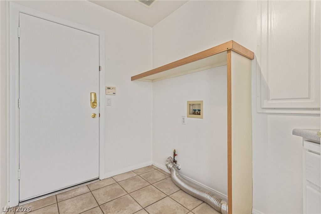 Image 50 of property listing at 1066 Aspen Valley Avenue, Las Vegas, NV 89123