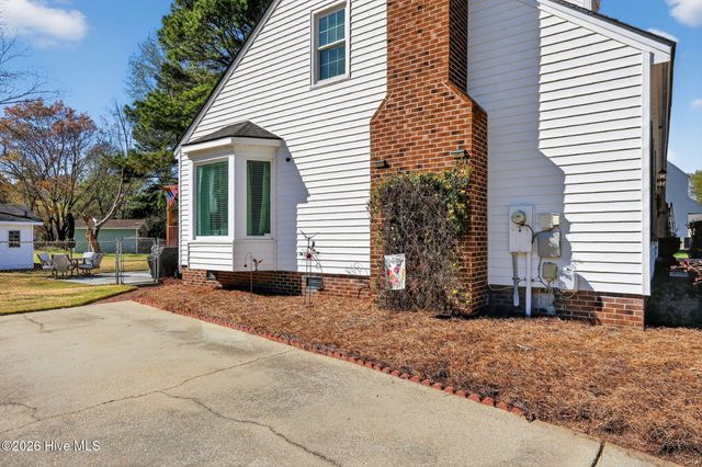 2814 Barkley Drive NW, Wilson, NC 27896