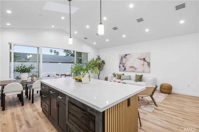 17337 Tiara Street, Encino, CA 91316