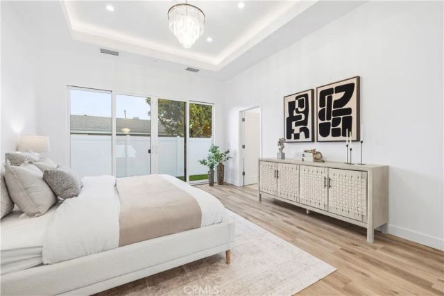 17337 Tiara Street, Encino, CA 91316