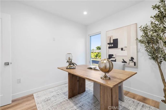 17337 Tiara Street, Encino, CA 91316