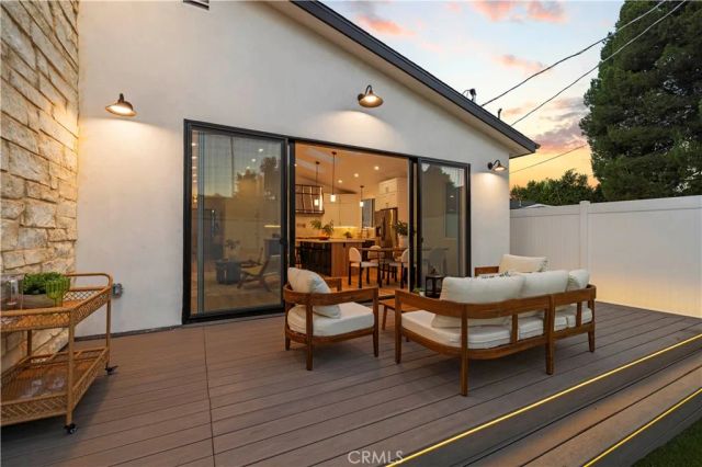 17337 Tiara Street, Encino, CA 91316