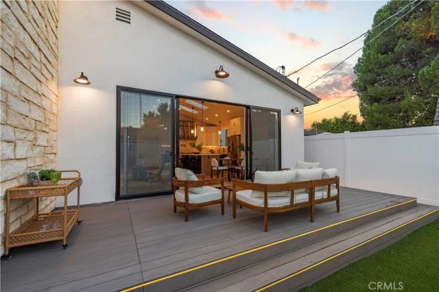 17337 Tiara Street, Encino, CA 91316