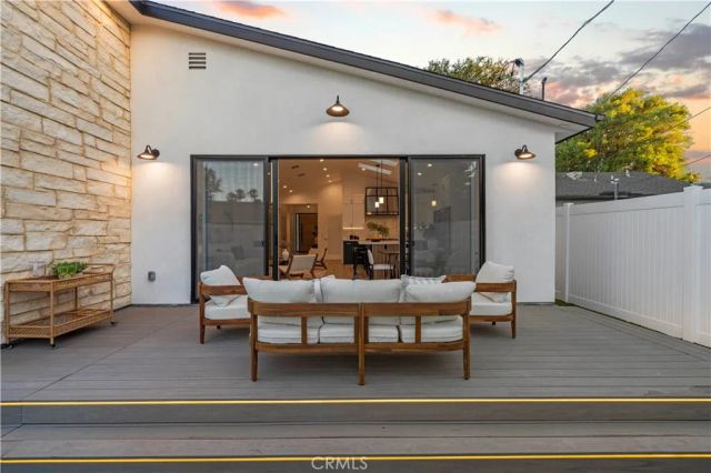 17337 Tiara Street, Encino, CA 91316