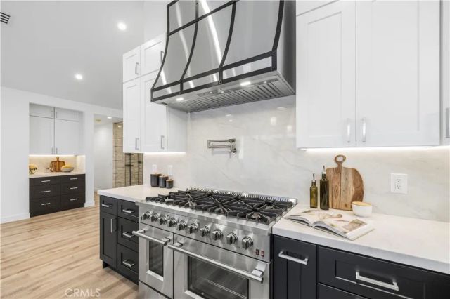 17337 Tiara Street, Encino, CA 91316