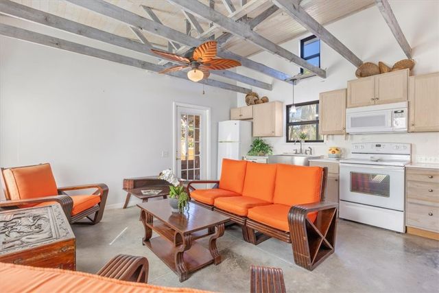 281 Old Dixie Highway, Vero Beach, FL 32962