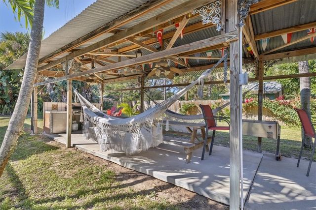 281 Old Dixie Highway, Vero Beach, FL 32962