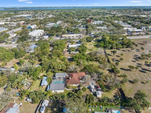 281 Old Dixie Highway, Vero Beach, FL 32962