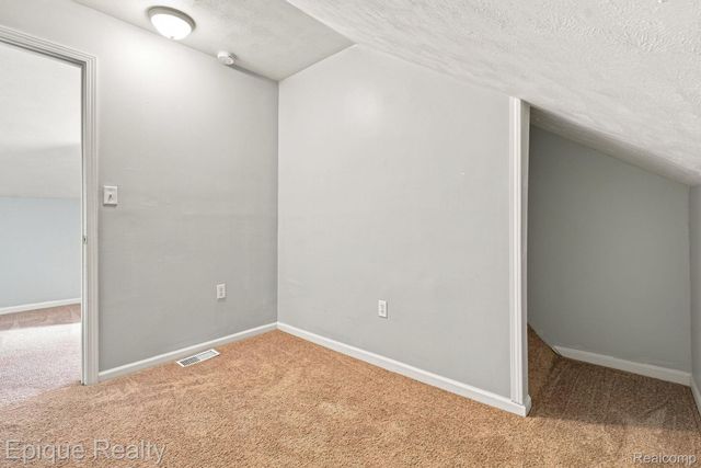 816 Comfort Street, Lansing, MI 48915