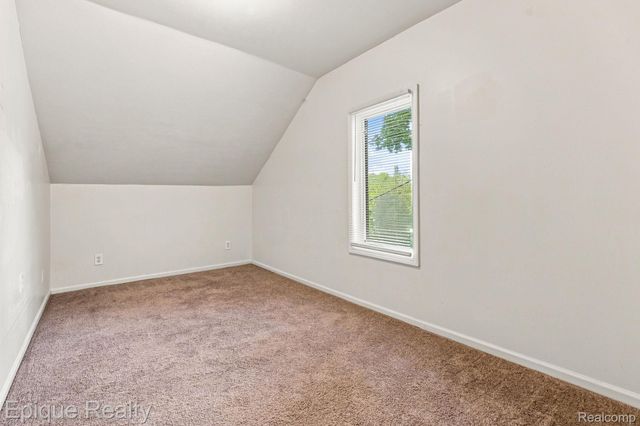 816 Comfort Street, Lansing, MI 48915