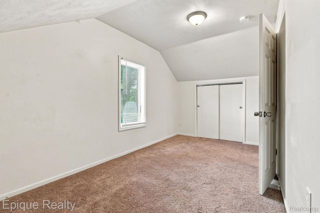 816 Comfort Street, Lansing, MI 48915
