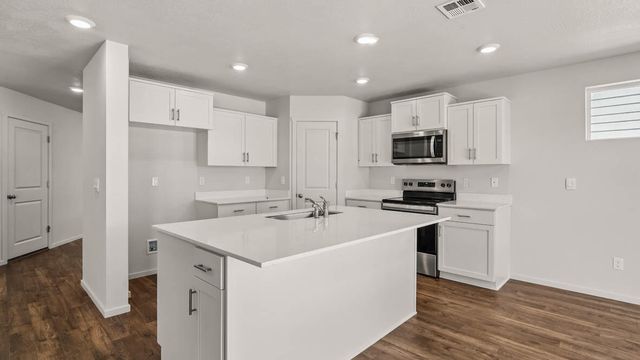 2594 Addysen Park Way, Medford, OR 97501