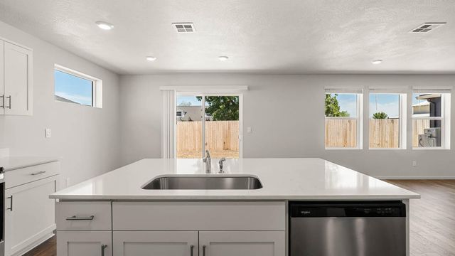 2594 Addysen Park Way, Medford, OR 97501