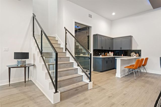 235 Canyon Turn TRL, Austin, TX 78734