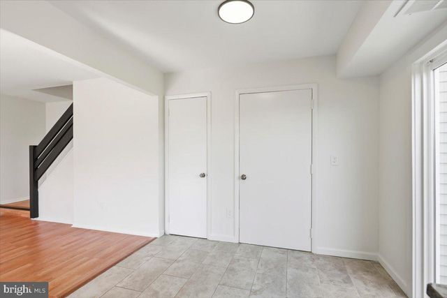 1 LAWRENCE CT, Sicklerville, NJ 08081