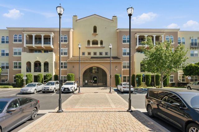 700 S Abel Street 317, Milpitas, CA 95035