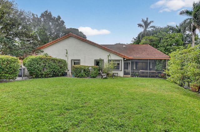 20803 Cabrillo Way, Boca Raton, FL 33428