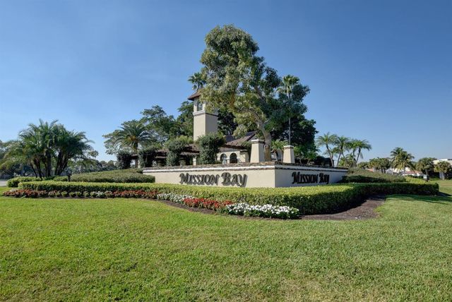 20803 Cabrillo Way, Boca Raton, FL 33428