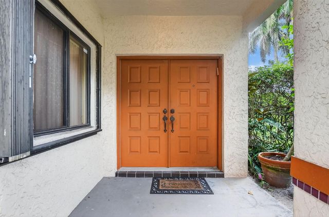 20803 Cabrillo Way, Boca Raton, FL 33428