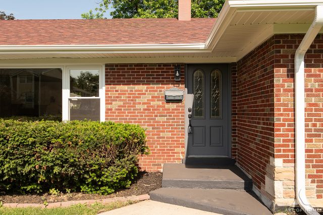 10815 S 71st Court, Worth, IL 60482