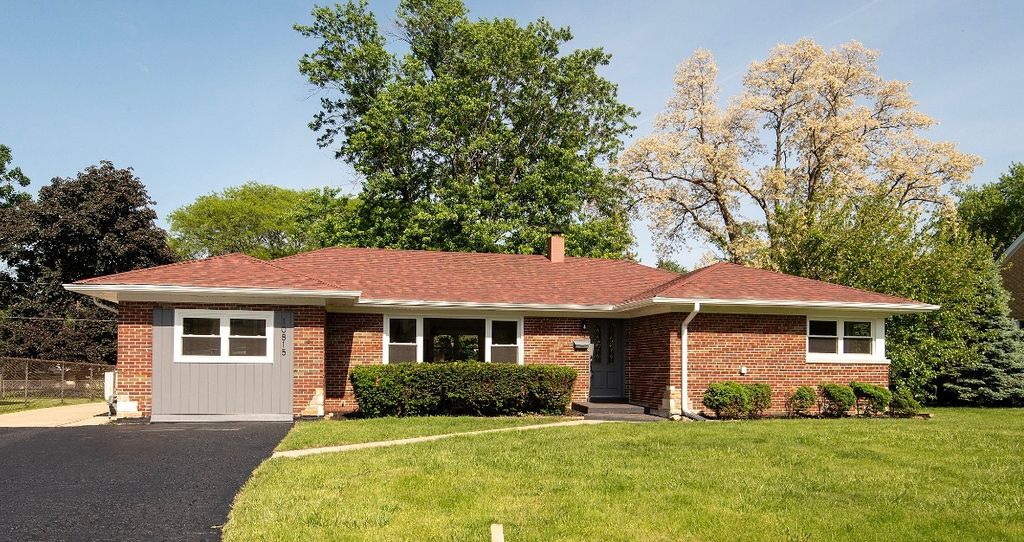 10815 S 71st Court, Worth, IL 60482