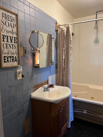 1846 Mills Avenue, North Muskegon City, MI 49445