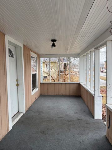 1846 Mills Avenue, North Muskegon City, MI 49445