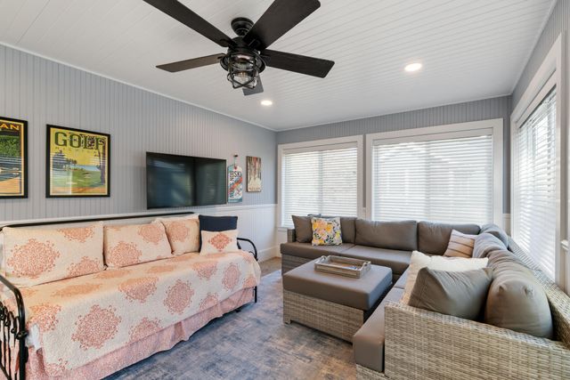 569 Cedar Drive, Indian River, MI 49749