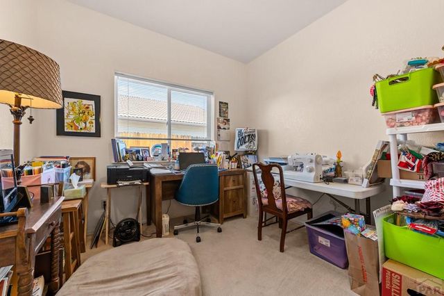 1008 Cherrycrest Dr, Pueblo, CO 81005